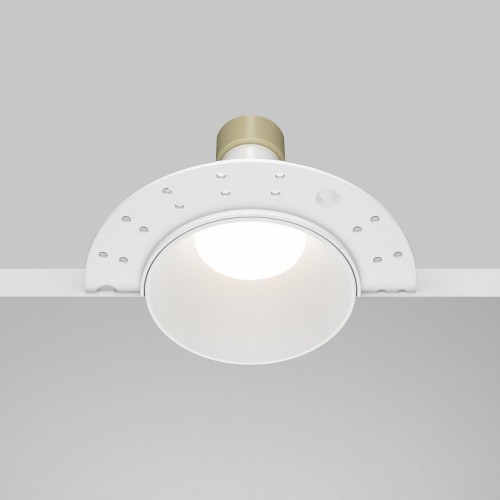 Точечный светильник Maytoni Share DL126-GU10-TRS-W Точечный светильник Maytoni Share DL126-GU10-TRS-W