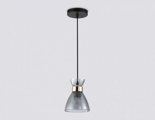 Подвесной светильник Ambrella light Traditional TR3406