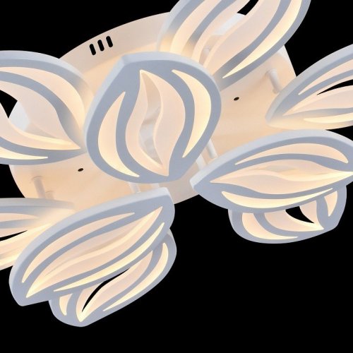 Потолочная светодиодная люстра Escada 10221/9LED White Потолочная светодиодная люстра Escada 10221/9LED White