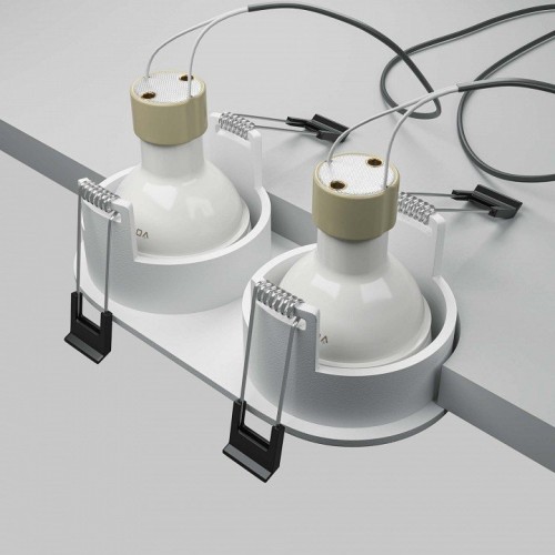 Встраиваемый светильник Maytoni Technical Share DL126-02-GU10-W Встраиваемый светильник Maytoni Technical Share DL126-02-GU10-W