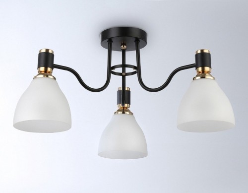Потолочная люстра Ambrella light TRADITIONAL TR303303