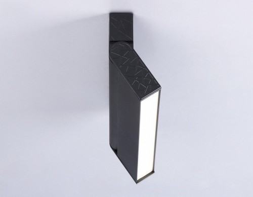 Настенно-потолочный светильник Ambrella light Techno Spot TA1821