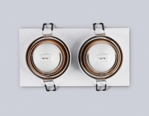 Точечный светильник Ambrella light Techno Spot TN102831