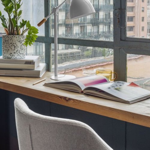 Интерьерная настольная лампа Tescarle A487R05