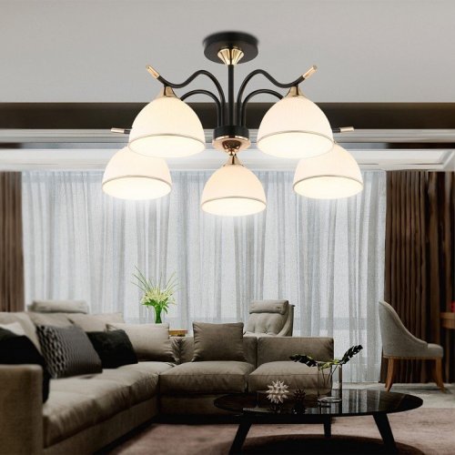 Потолочная люстра Ambrella light Traditional TR3162