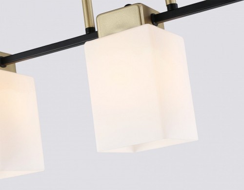 Люстра на штанге Ambrella light TRADITIONAL TR303046