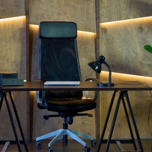 Настольная лампа (UL-00001801) Uniel Universal TLI-225 Black E27