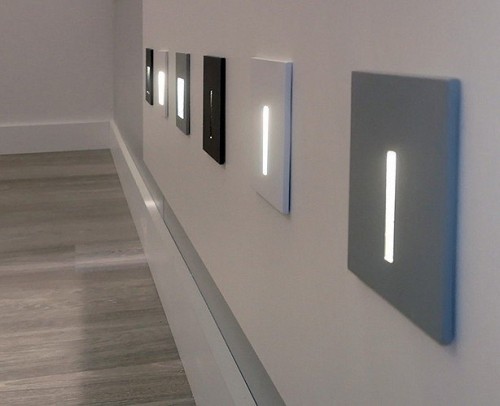 Встраиваемый светодиодный светильник Italline DL 3020 black Встраиваемый светодиодный светильник Italline DL 3020 black