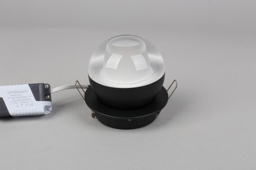 Точечный светильник Omnilux Mantova OML-103019-08