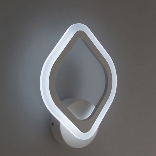 Бра Citilux Ромби CL236B310 Бра Citilux Ромби CL236B310