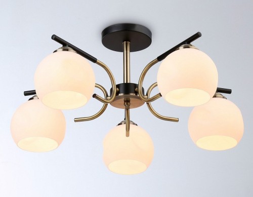 Потолочная люстра Ambrella light TRADITIONAL TR303312