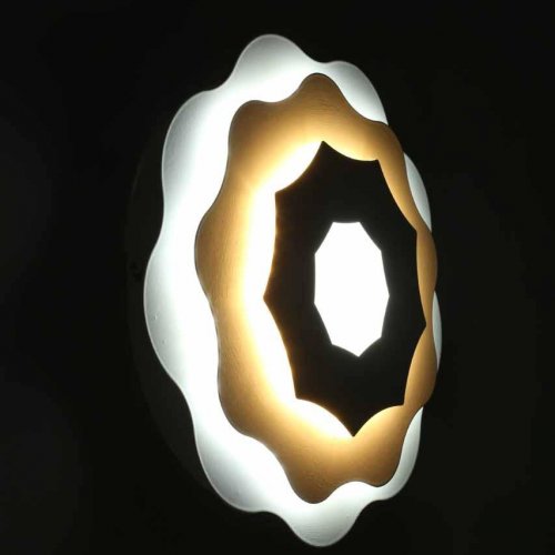 Настенный светодиодный светильник Omnilux Varedo OML-07901-26