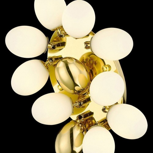 Настенный светильник Wertmark Olivia WE232.09.301