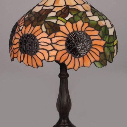 Настольная лампа Omnilux OML-80404-01 Настольная лампа Omnilux OML-80404-01