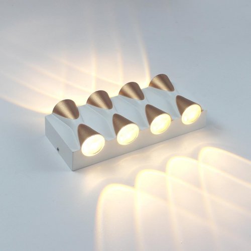 Уличный настенный светодиодный светильник Apeyron 31-02 Уличный настенный светодиодный светильник Apeyron 31-02