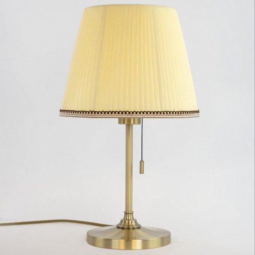 Интерьерная настольная лампа Линц CL402733