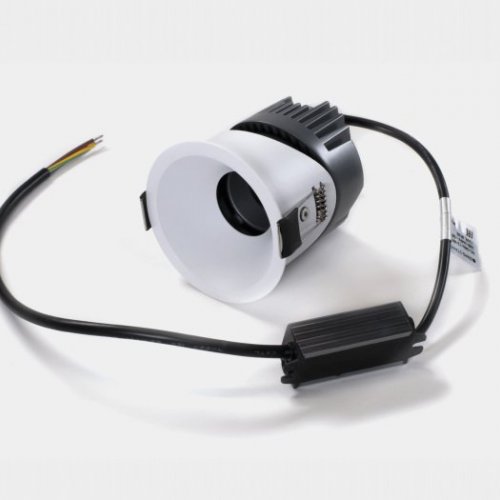 Точечный светильник RC RC-D84-12-WH-WW65 Точечный светильник RC RC-D84-12-WH-WW65