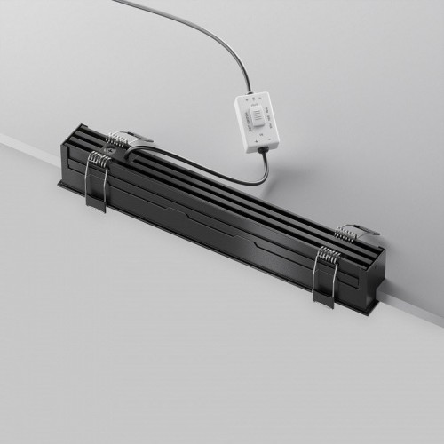 Точечный светильник Maytoni Basis DL066-20W3-6K-B