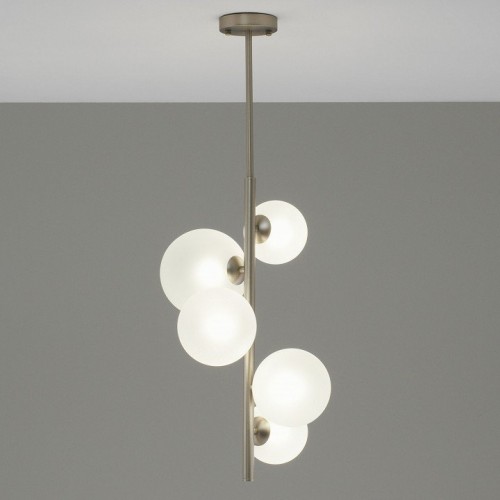 Потолочная люстра Moderli Renny V11466-5P