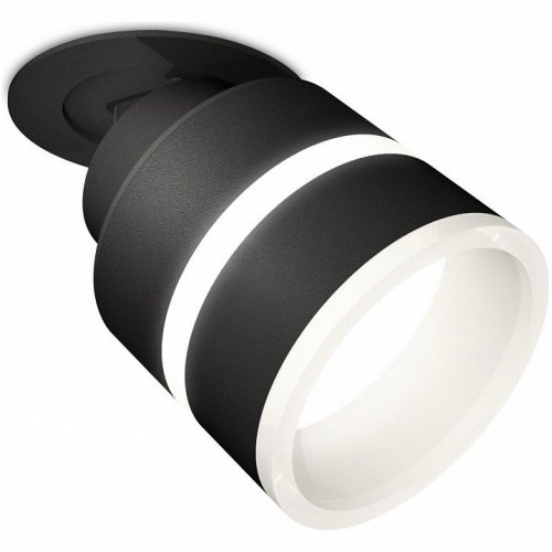 Точечный светильник Ambrella light Techno Spot XM8102524 Точечный светильник Ambrella light Techno Spot XM8102524