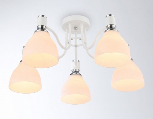 Потолочная люстра Ambrella light TRADITIONAL TR303305