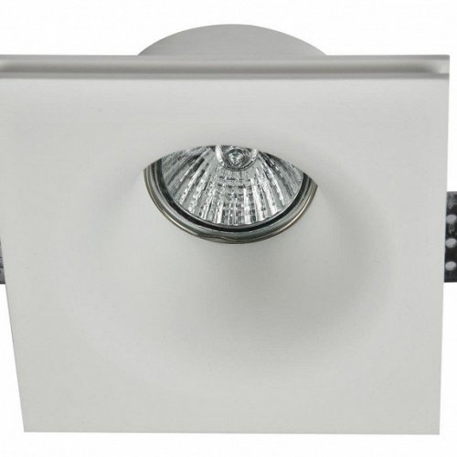 Встраиваемый светильник Maytoni Gyps DL001-1-01-W Встраиваемый светильник Maytoni Gyps DL001-1-01-W