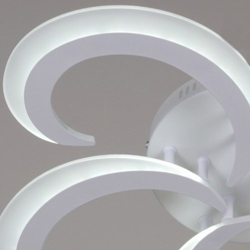 Потолочная люстра Reluce 05090-0.3-05 WH