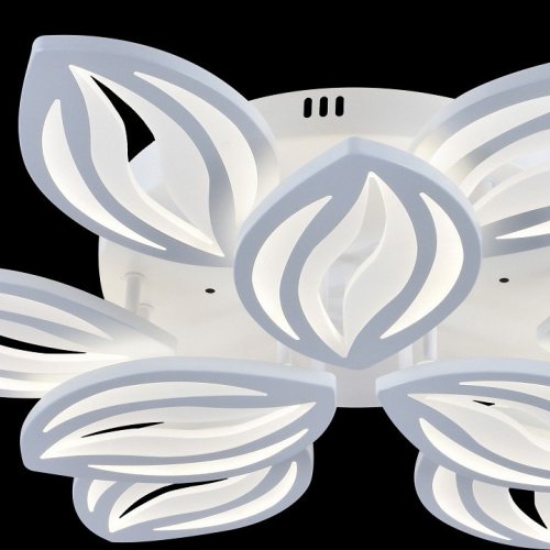 Потолочная светодиодная люстра Escada 10221/9LED White Потолочная светодиодная люстра Escada 10221/9LED White