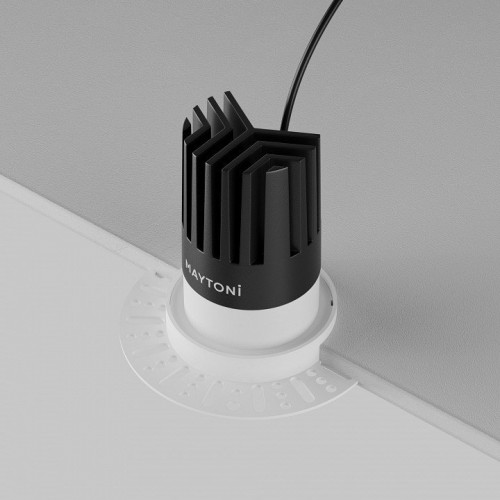 Точечный светильник Maytoni Dip DL121-15W-4K-TRS-W