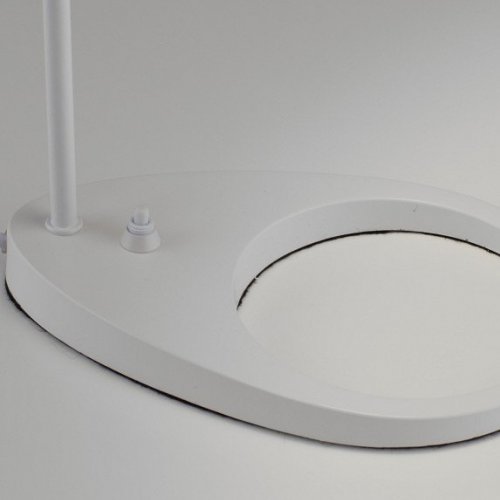 Интерьерная настольная лампа Moderli Turin V11335-1T