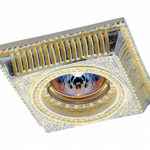 Точечный встраиваемый светильник Novotech Sandstone 369832 Точечный встраиваемый светильник Novotech Sandstone 369832