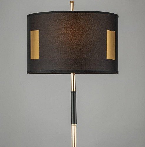 Настольная лампа Arti Lampadari Oggebio E 4.1.T2 BKG Настольная лампа Arti Lampadari Oggebio E 4.1.T2 BKG