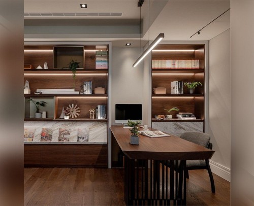 Подвесной светильник Italline IT013-6021 black 3000K