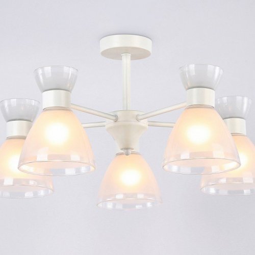 Потолочная люстра Ambrella light Traditional TR3179