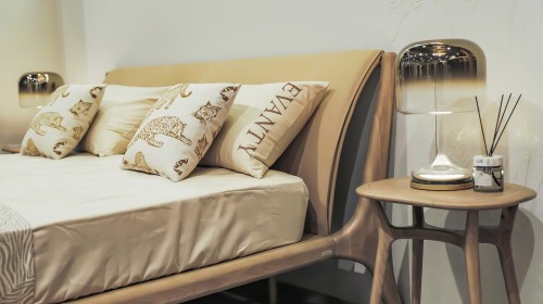 Интерьерная настольная лампа Maytoni Spirito MOD286TL-L18G3K