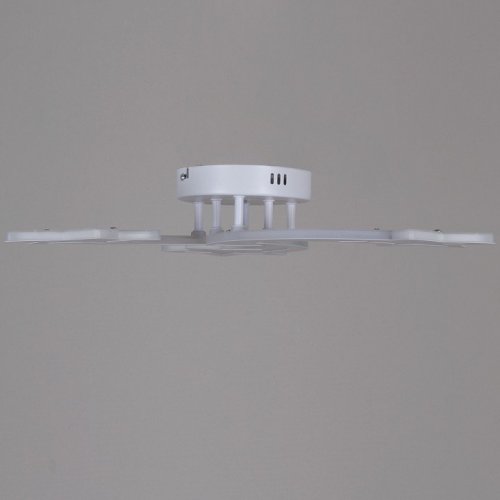 Потолочная люстра Reluce 01150-0.3-03 WH Потолочная люстра Reluce 01150-0.3-03 WH