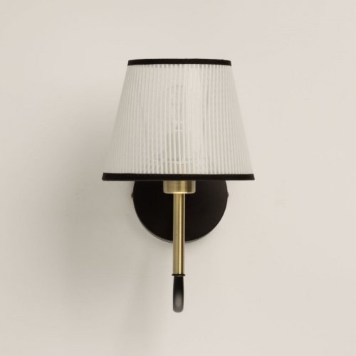 Бра DeMarkt Конрад 667024201 Бра DeMarkt Конрад 667024201