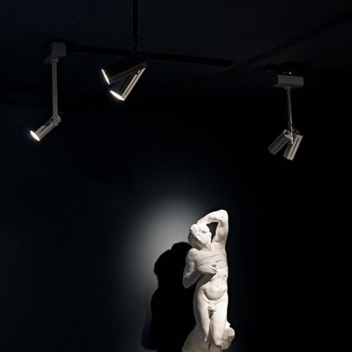 Трековый светильник Ombra F09J0102