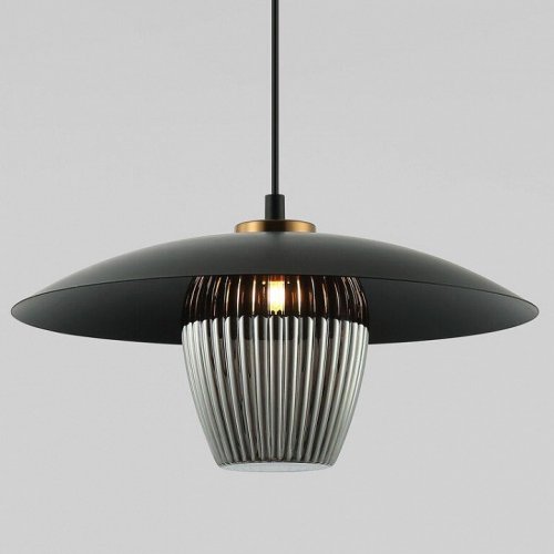 Подвесной светильник Eurosvet Kamari 50259/1 черный/дымчатый Подвесной светильник Eurosvet Kamari 50259/1 черный/дымчатый