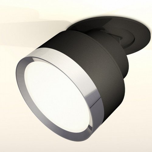 Точечный светильник Ambrella light Techno Spot XM8102501 Точечный светильник Ambrella light Techno Spot XM8102501