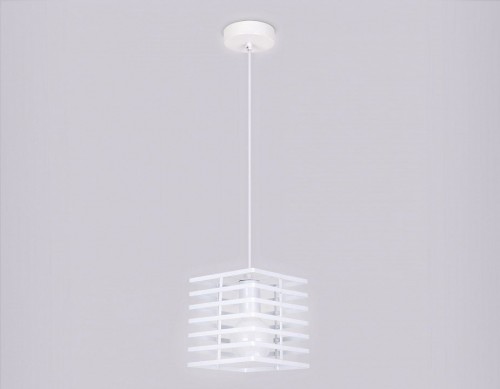 Подвесной светильник Ambrella light TRADITIONAL TR8410