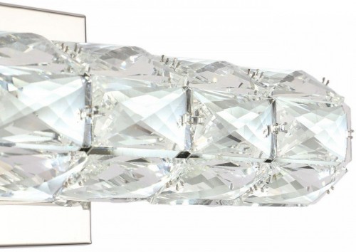Настенный светильник Zortes Crystal ZRS.79201.8