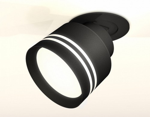 Точечный светильник Ambrella light Techno Spot XM8102526