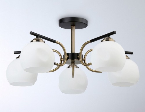 Потолочная люстра Ambrella light TRADITIONAL TR303312