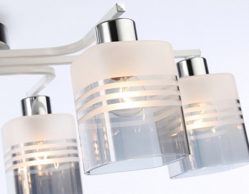 Потолочная люстра Ambrella light TRADITIONAL TR303207