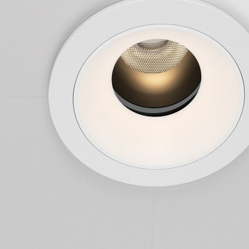 Точечный светильник Maytoni Wise DL057-7W3K-W