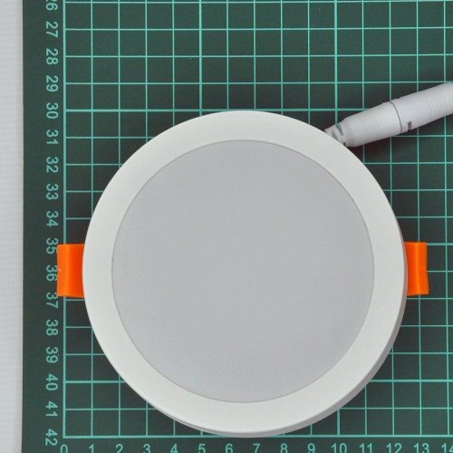 Встраиваемый светодиодный светильник Elvan VLS-109R-18W-WW-Wh