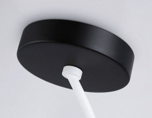 Потолочная люстра Ambrella light Traditional TR2542