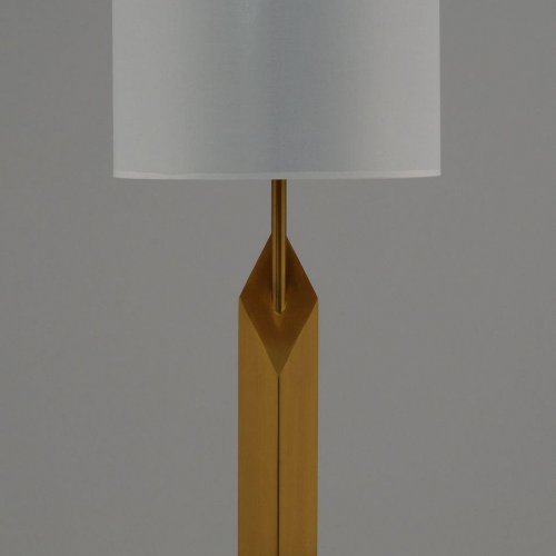 Настольная лампа Moderli Delicacy V11148-1T Настольная лампа Moderli Delicacy V11148-1T