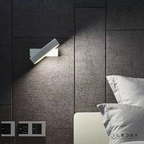 Настенный светильник iLedex Firefox 8104W-10W-3000K WH